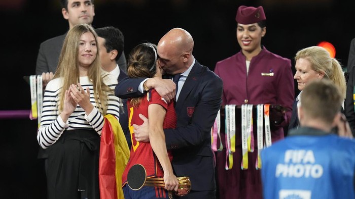 FIFA tindak Presiden Federasi Sepakbola Spanyol