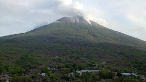 Gunung Ile Lewotolok