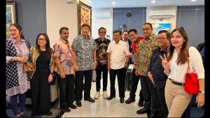 Kontroversi Foto Bersama Anies Baswedan, Jusuf Kalla, dan Politisi Lainnya