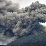 Upaya Tim SAR dalam Evakuasi Korban Erupsi Gunung Marapi